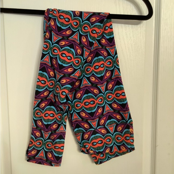 **SALE SEE BELOW** NWOT Lularoe Leggings - Picture 1 of 1